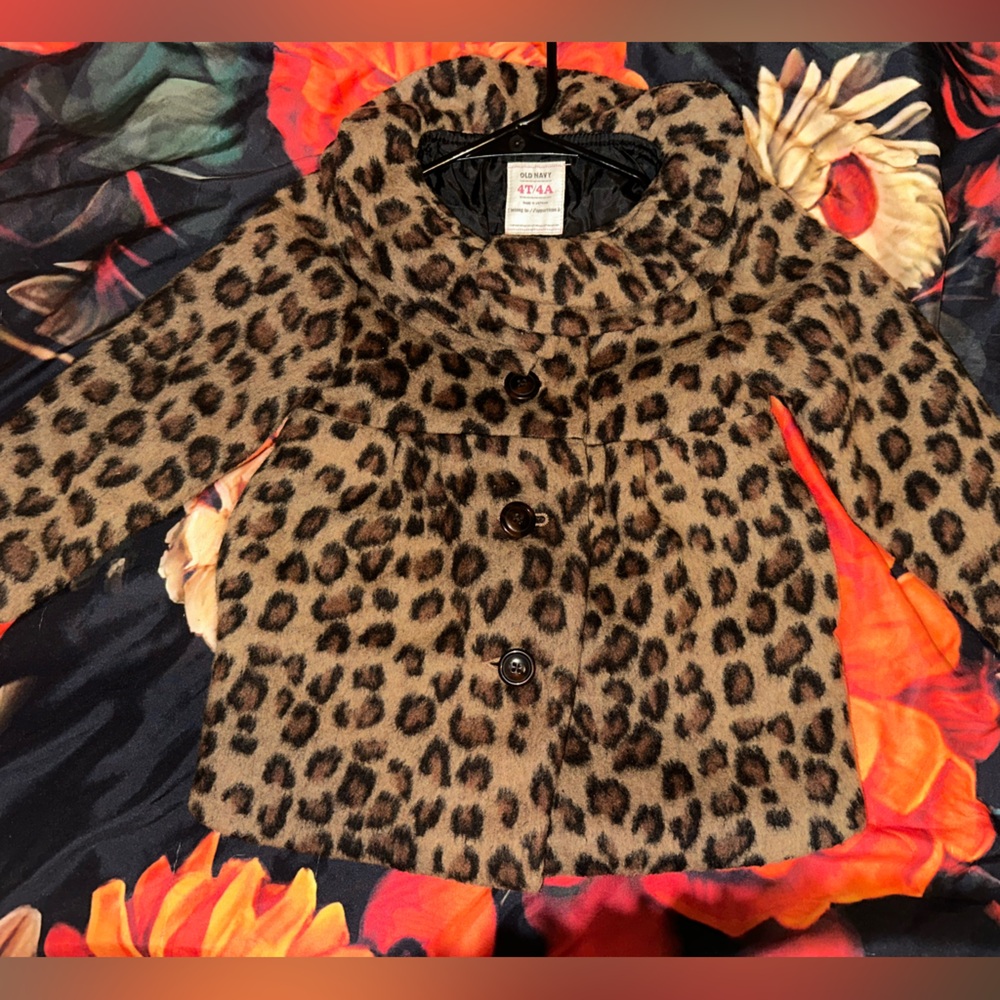 Old Navy Animal Print Faux Fur Jacket